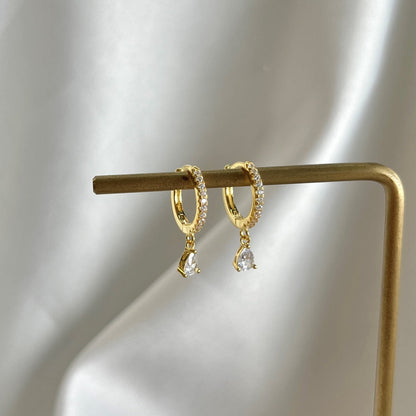 Luxurious Geometric Drop Earrings