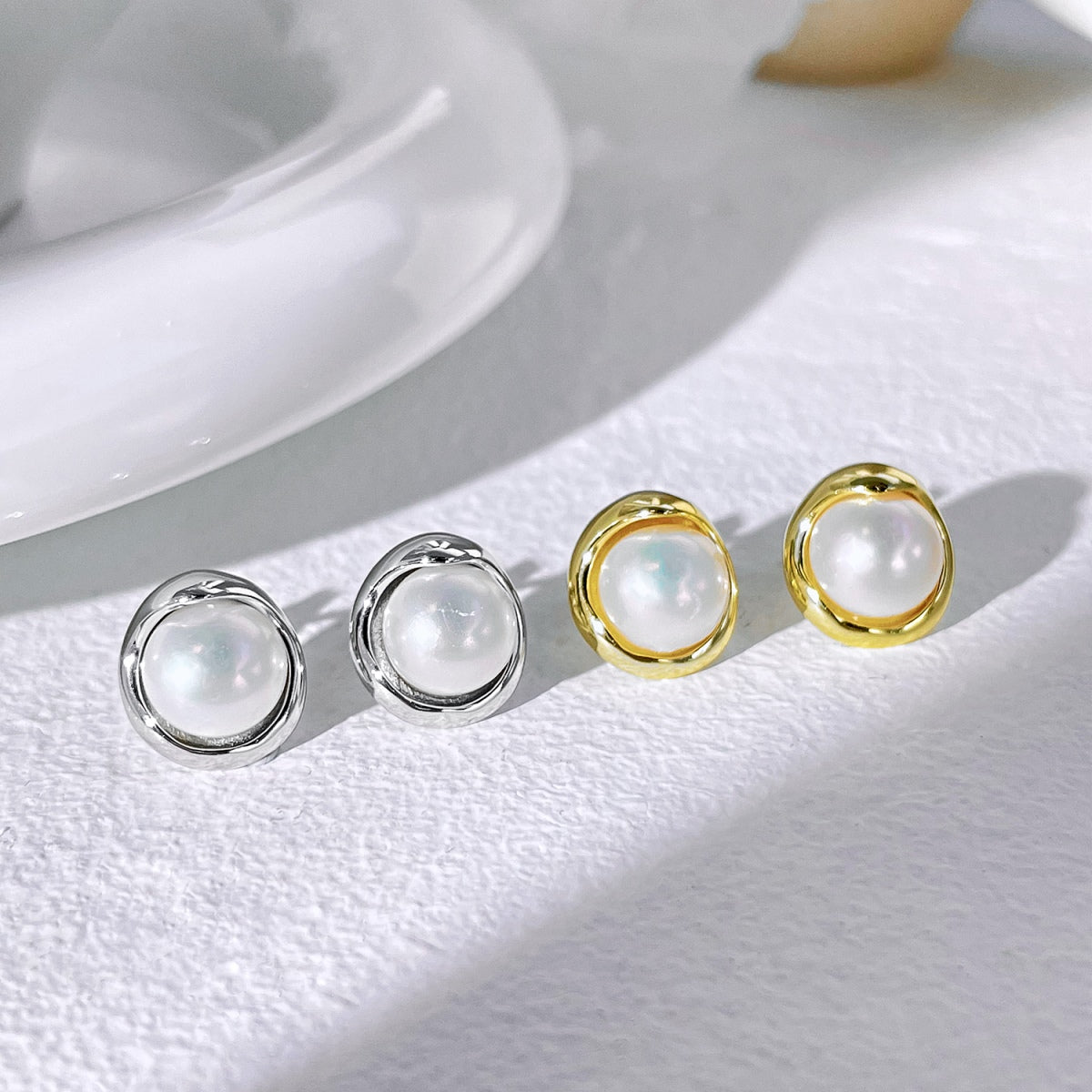 Dainty Bread Pearl Earrings