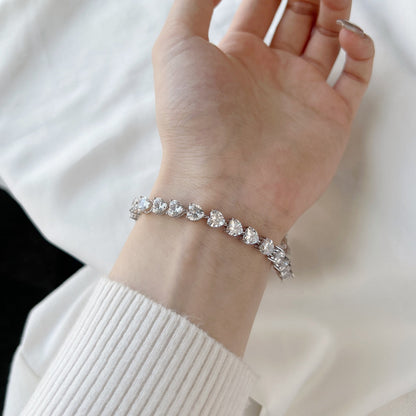 0.75 Carat Elegant Romantic Heart Shape Lover Bracelet