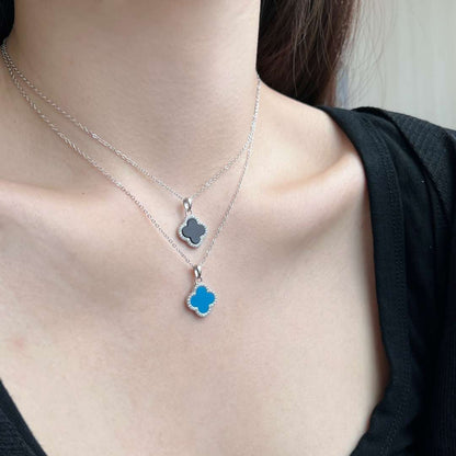 Dainty Flower Shape Necklace